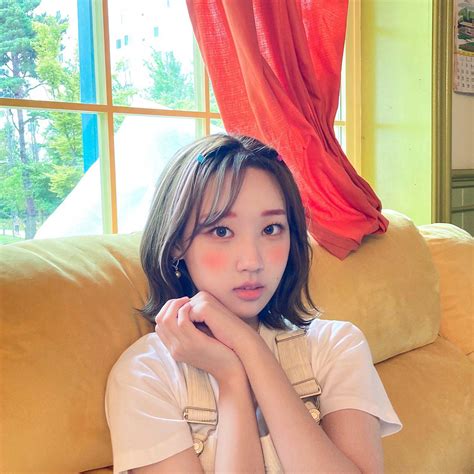 211216 Jiyoon Twitter Update : r/Jiyoon