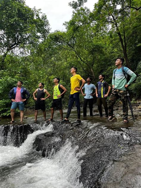 recreating iconic pose   moment poses recreation