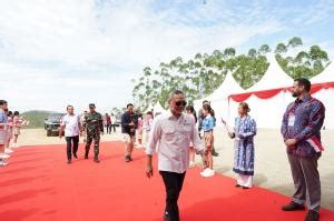 Keponakan Jokowi Jadi Manager Di Pertamina Ini Orangnya Okezone Economy