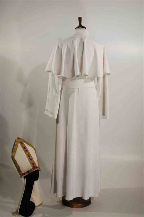 Papa - Noleggio costumi e abiti d'epoca