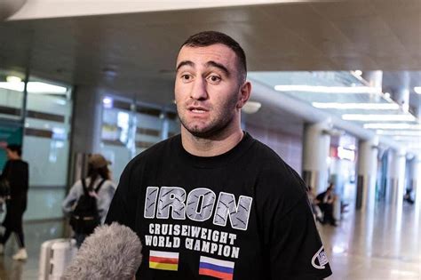 Former Cruiserweight Champ Murat Gassiev Finally Set For Heavyweight Debut - Latest Boxing News ...