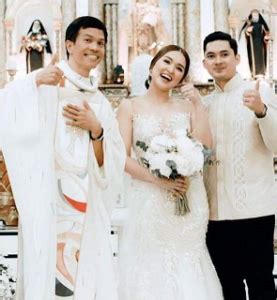 Viral Priest Nadistract With Maid Of Honor Maine Mendoza Iba Din