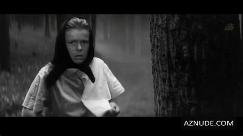 IVA JANZUROVA Nude AZNude