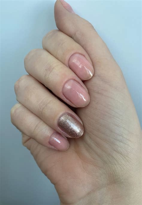 Любимый маникюрный дуэт Catrice More than nude 12 Glowing Rose