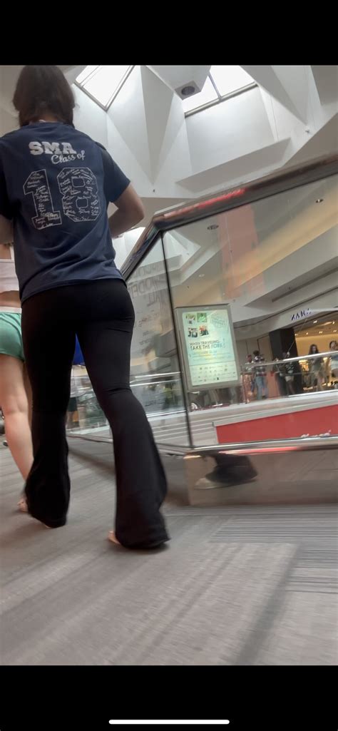 Milf Nice Leggings Video Non Oc Spandex Leggings Yoga Pants Forum