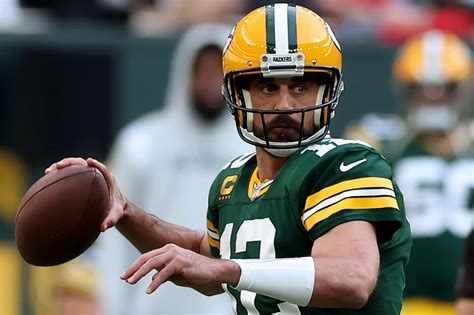 Aaron Rodgers finally threw a touchdown pass to a first round draft ...