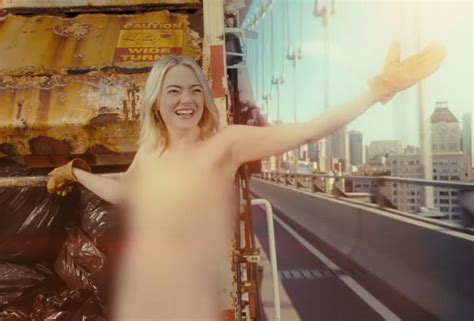 SNL Music Video Naked Emma Stone Leaves It All Flappin In The Breeze