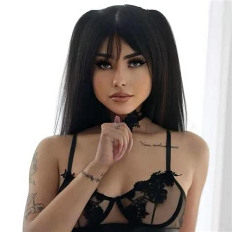 Big Booty Ig Model Wants Her Pussy Filled With Cum Bec The Barbie Xhamster