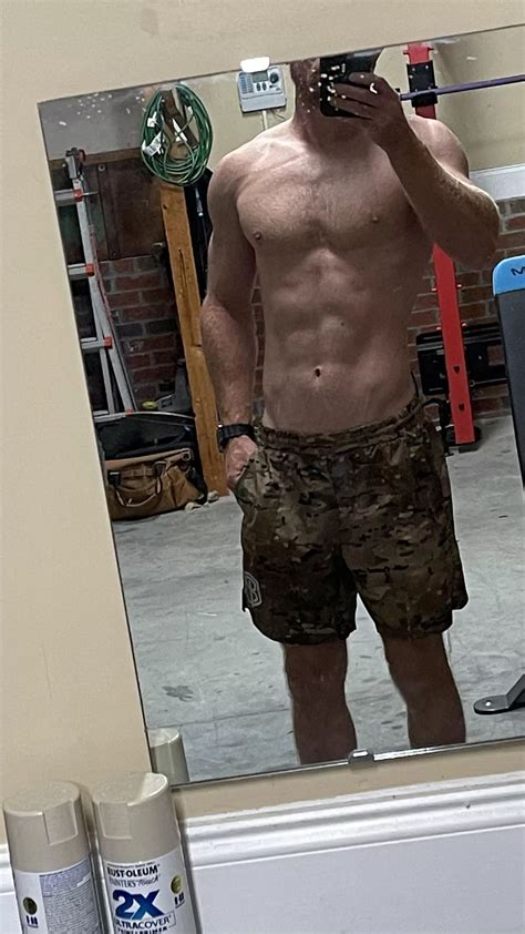 Im Starting To Really Enjoy These Garage Gy M Nights Nudes Workoutgonewild Nude Pics Org