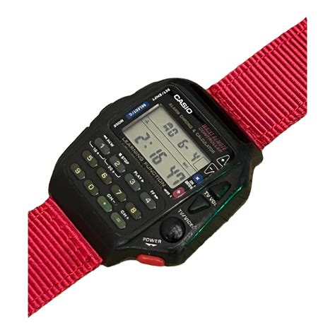 Casio Controle Remoto - Relógio Casio CMD-40 vintage, controle remoto, pulseira vermelha Nato ...