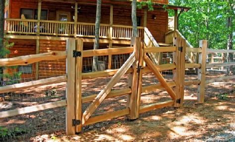 Country Chic Split Rail Gate and Fence Idea