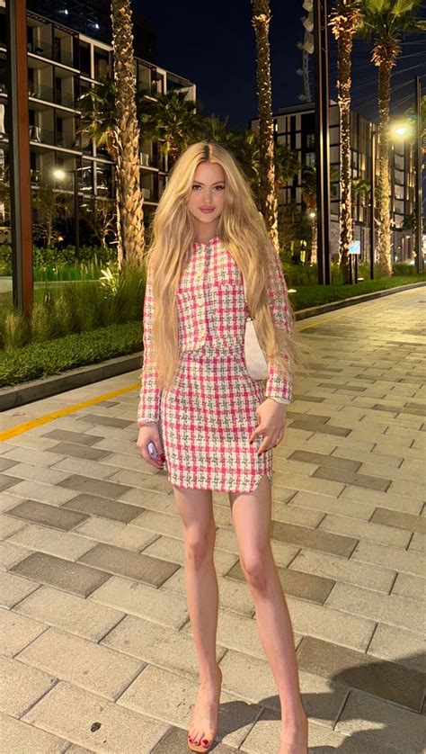 Sexy Blonde Best GFE A Level Escort Vika 380947117167 Dubai Bunnies