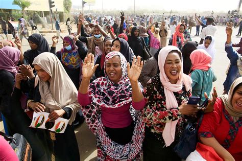 Opinion | In Sudan, Women Showed the World How It’s Done - The New York ...