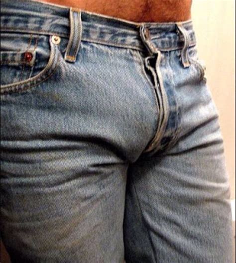 Jeans Bulge