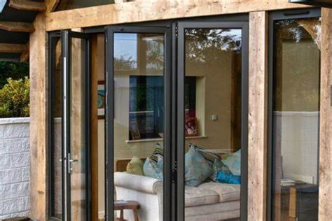 A Guide To Aluminum Door Installation What To Expect