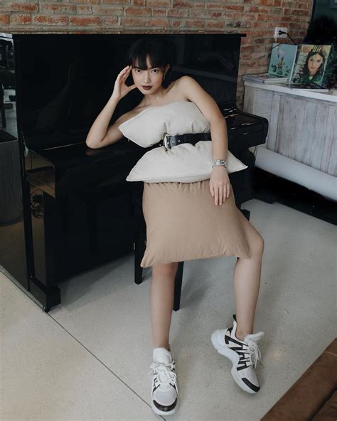 C D N Sao Vi T Ng I M U Hot Girl C Ch T N M Y V N Thua P Tr C Trang H Khi C Ng U