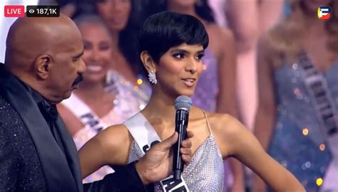 NÓNG Việt Nam lọt top chung kết Miss Universe trình diễn bikini cực bốc lửa tự tin bắn