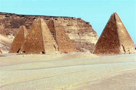 2-pyramids | Megalommatis's Blog