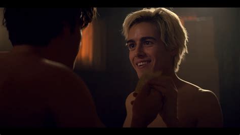 AusCAPS Josh Pyman And Brennan Clost Nude In Tiny Pretty Things