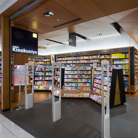 "Kinokuniya Books" ร้านหนังสือระดับพรีเมี่ยม ที่ Emquartier