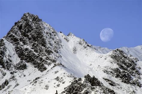 Noon Moon Stock Image Image Of North Mountain Mountains 78118119