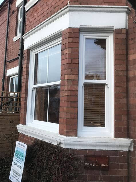 UPVC Vertical Sliding Sash Bay Window Windows Front Doors With