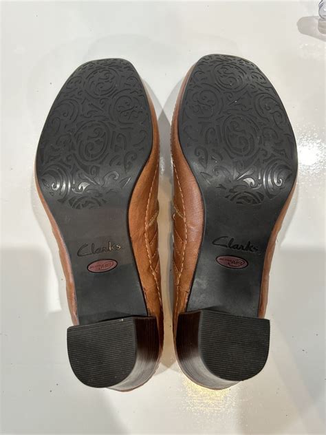Clarks Artisan Leather Mary Jane Pumps Block Heel Dou Gem