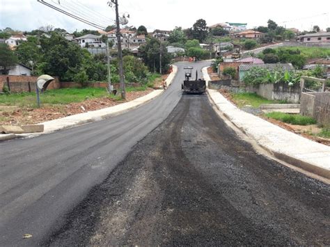 Depois Das Chuvas Reiniciam As Obras De Pavimenta O Na Vila Kennedy