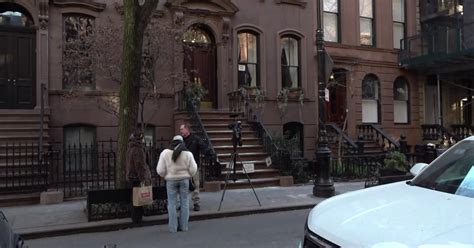 NYC Brownstone Featured In Sex And The City Will Get A Gate To Deter Fans From Trespassing