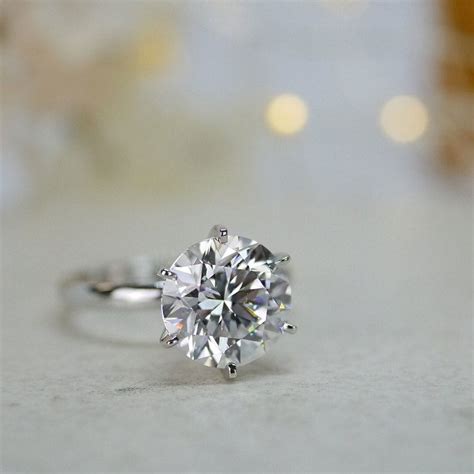 Stunning 4 Carat Diamond Ring - Classic Solitaire Design