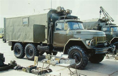 Бесконечные военные профессии грузовика ЗИЛ-131 - КОЛЕСА.ру ...