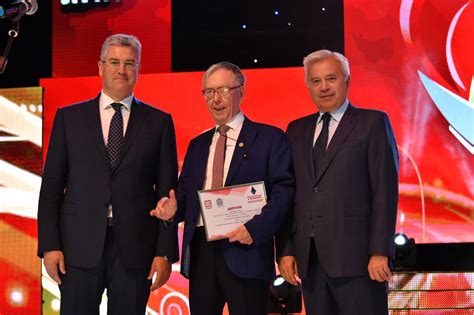 Хыялларны тормышка ашыручы «ЛУКОЙЛ» | «ДУСЛЫК»