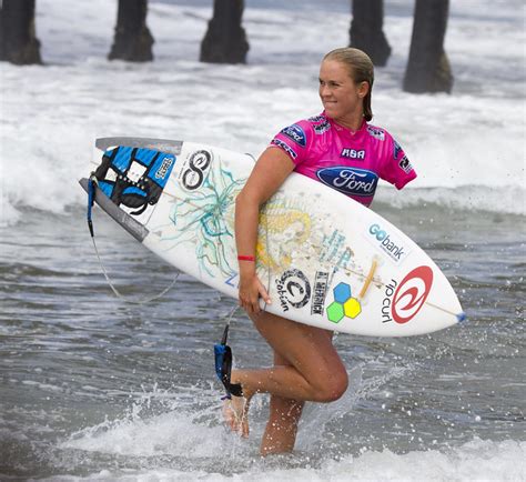 Bethany Hamilton - one armed pro surfer | Flickr - Photo Sharing!