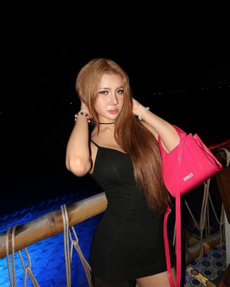 Nh Tiktoker Xu N Ca Bikini Khoe Body C C N Ng B Ng