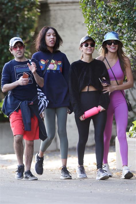 Victoria Justice And Madison Reed Sexy Leggings Hot Celebs Home
