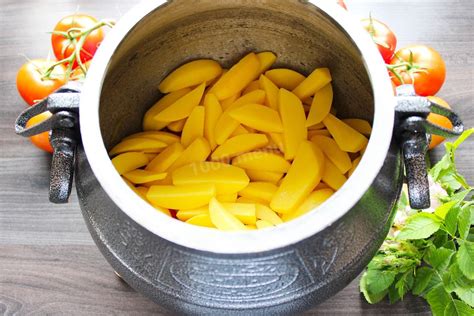 Картошка с мясом в афганском казане рецепт с фото пошагово - 1000.menu