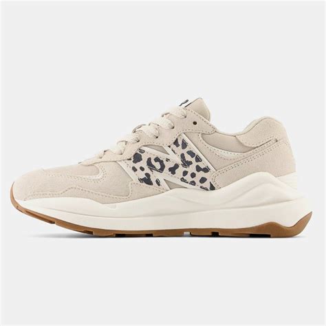 New Balance 57/40 Women's Shoes Beige W5740APB