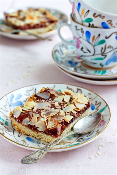 Вишневые квадратики с кокосовой крошкой: maria_kitchen — LiveJournal