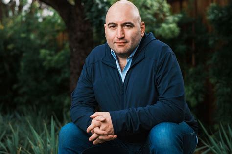 Bufera per Grindr il nuovo boss è conservatore e pro Trump Gay it