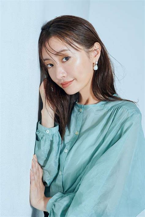 松本まりか：paraviオリジナルドラマで等身大の35歳に ノーマルな姿を魅せる Mantanweb（まんたんウェブ）