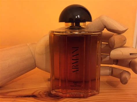 Armani Giorgio Armani Parfum - ein es Parfum für Frauen 1981