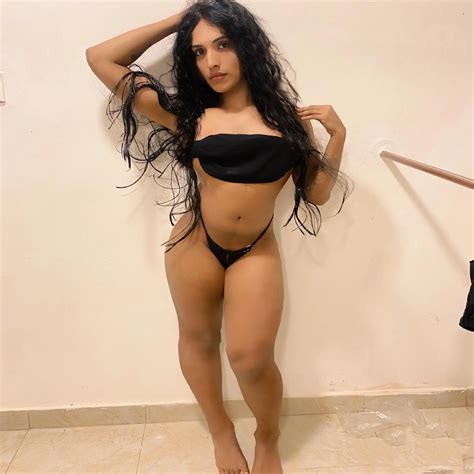 Latina Sissy Mami For Your BBC Scrolller