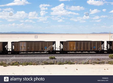 Hopper Cars Stock Photos And Hopper Cars Stock Images Alamy