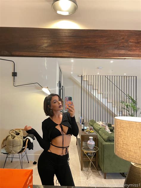 Anonymiss Crazym Nude Onlyfans Leaks Photos Thefappening