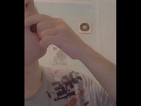 Swallowing A Strapon Without A Gag Reflex XVIDEOS