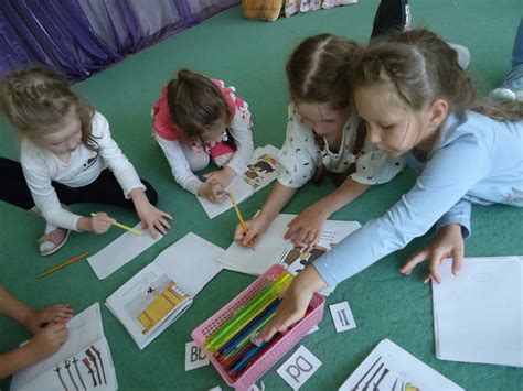 Английский для детей Могилев ǀ Умка и Тутта