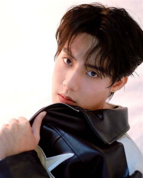 Pin By Loveyourself On Pit Babe Pavel Naret Pooh Krittin Pit Babe Actors Actors Actresses