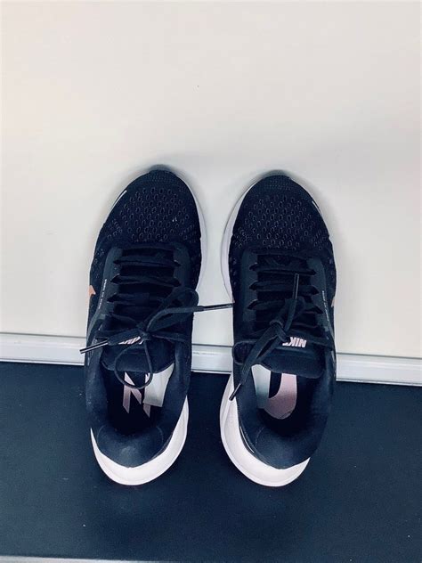 Nike Airzoom, Women's Fashion, Footwear, Sneakers on Carousell