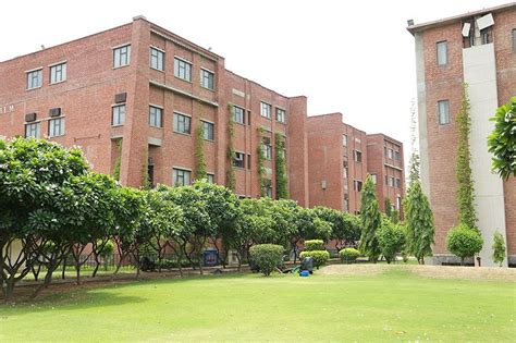 Iilm University Gurugram Courses Fees And Admissions Joon Square