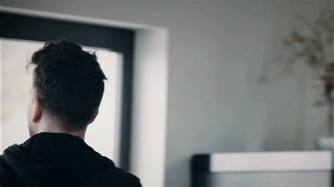 Nerdy Teen Elle Rose Loves Anal